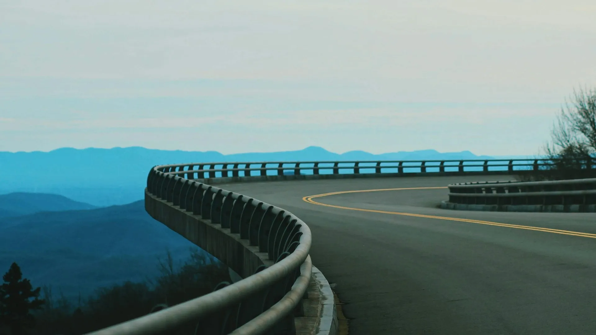 View from the blue ridge parkway near asheville north carolina