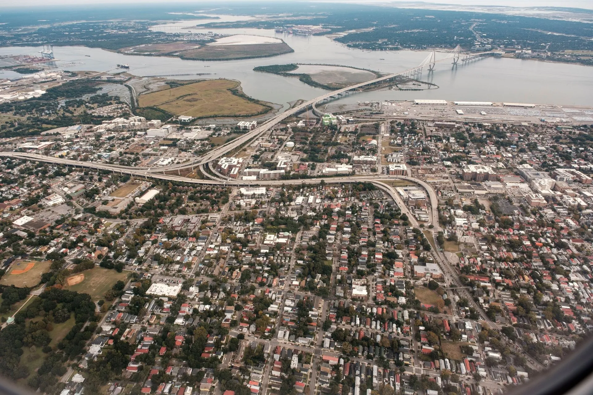 Aerial photograph of Charleston, South Carolina