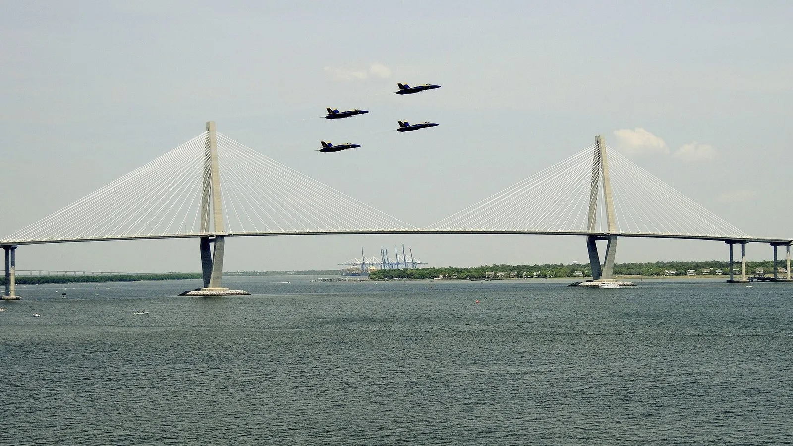 Arthur ravenel jr bridge in charleston south carolina