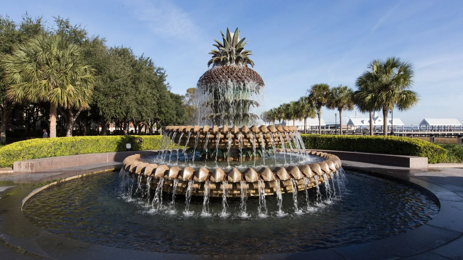 Pineapple fountain in charleston waterfront park