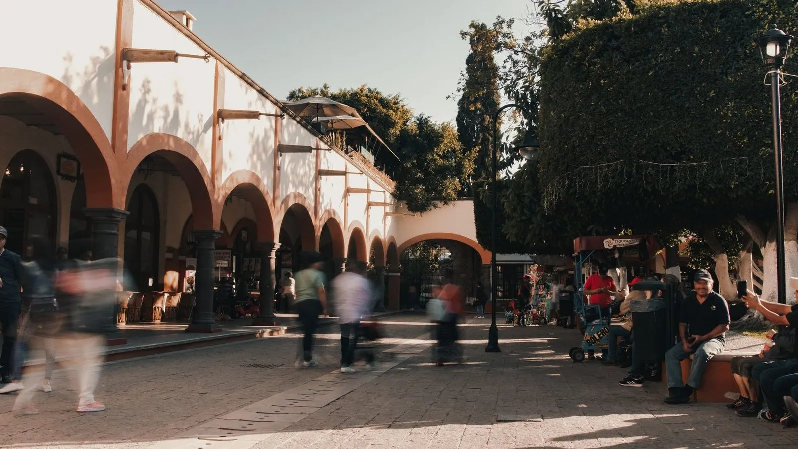 Santa fe plaza in new mexico