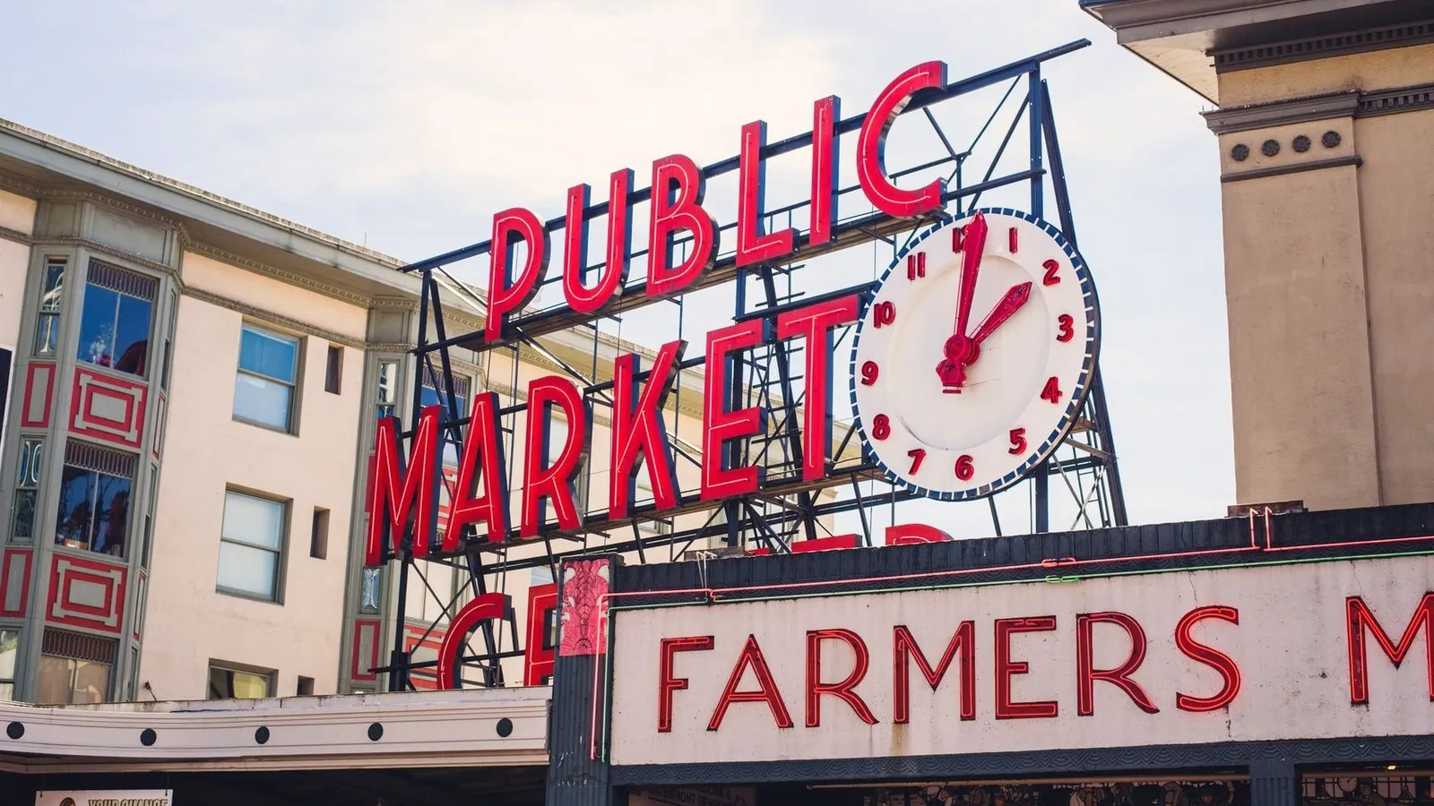 Pike place market in seattle washington
